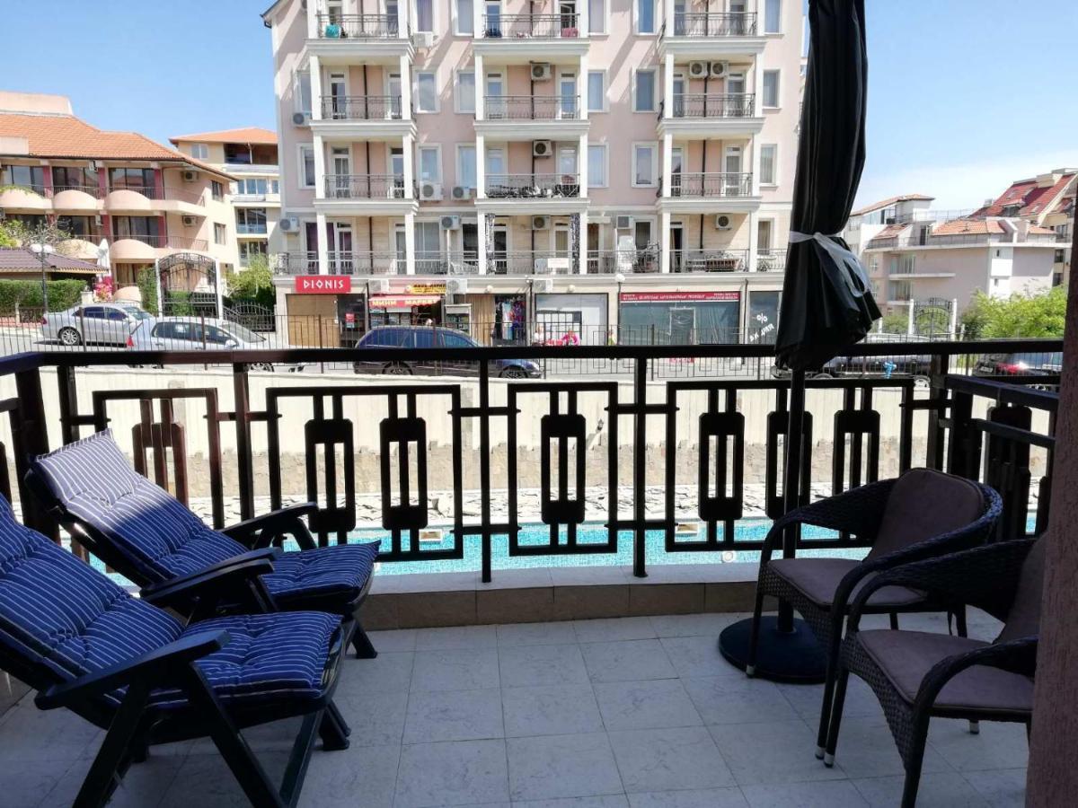 Lovely Studio In A Complex With A Pool By Flat Mаnаger Sveti Vlas Dış mekan fotoğraf